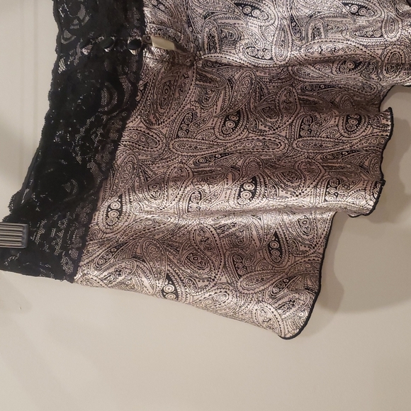 Victoria's Secret Size S - Picture 2 of 8